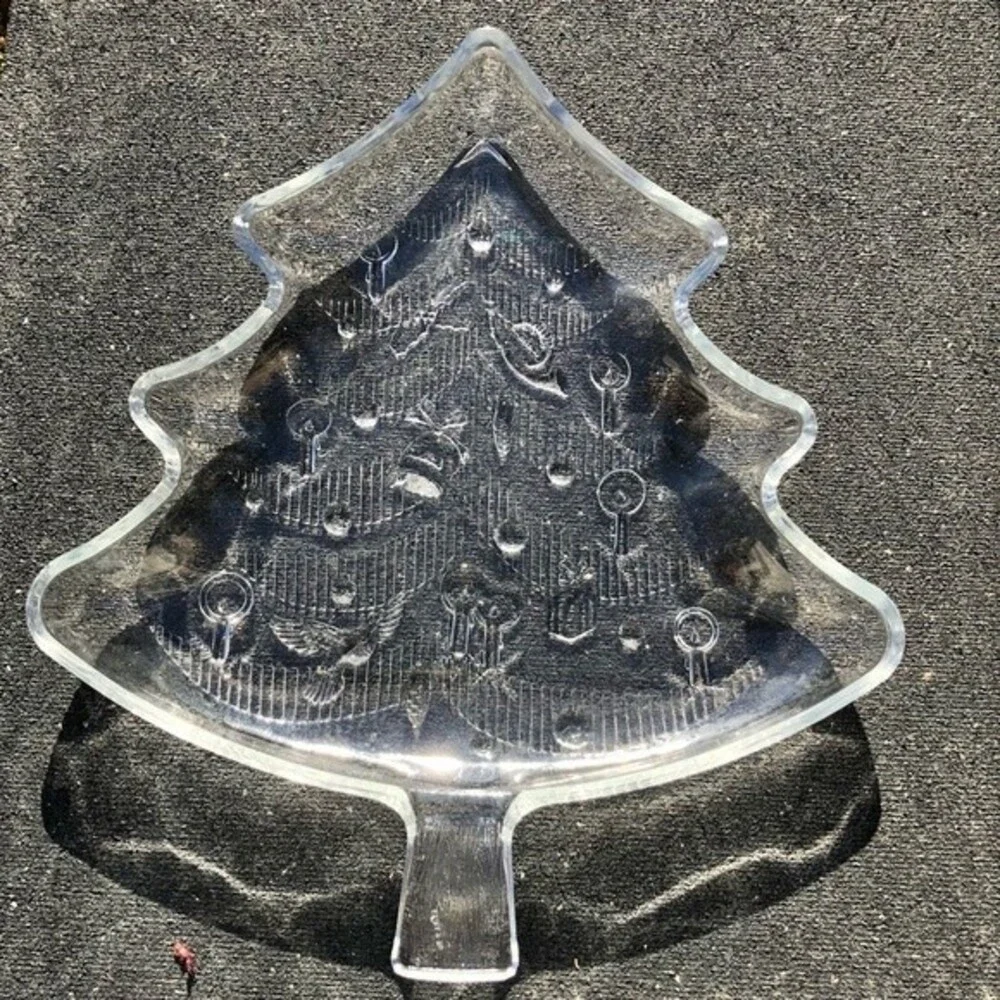 VINTAGE CHRISTMAS TREE CRYSTAL PLATTER 14
